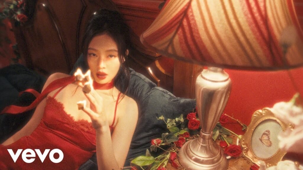 FALLEN ANGEL Lyrics 가사 » JENNIE | LyricsGroove